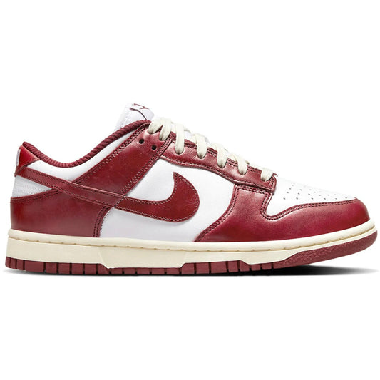 Nike Dunk Low Vintage Team Red W