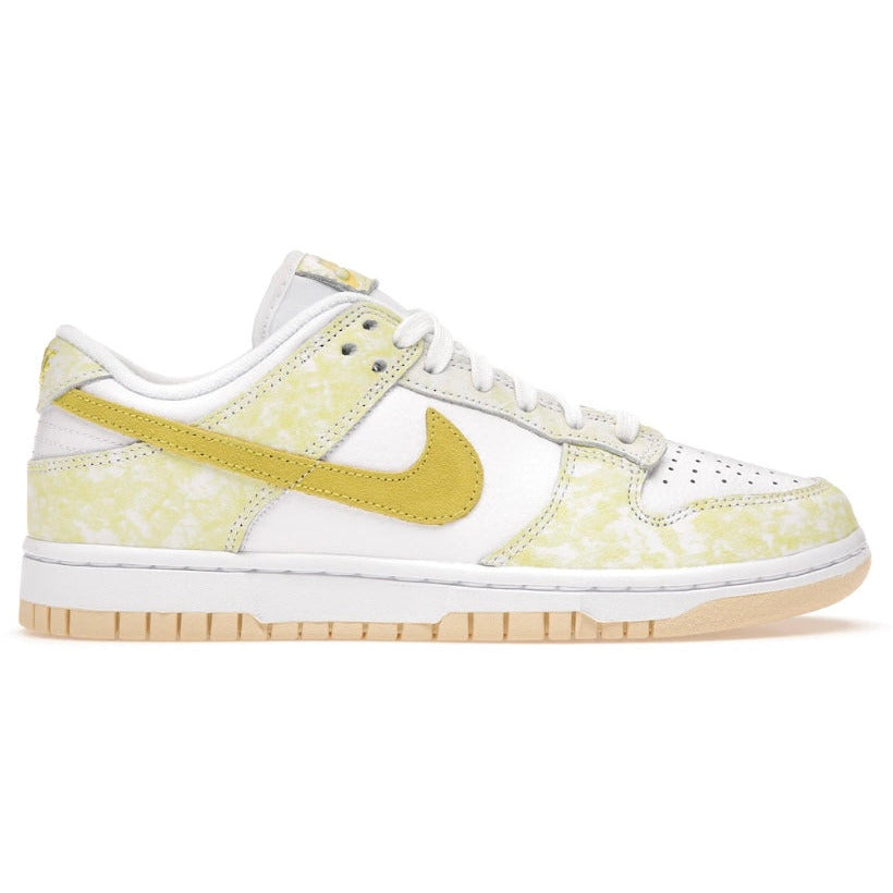 Nike Dunk Low Yellow Strike W